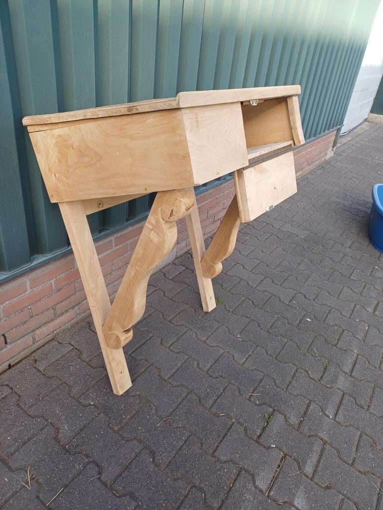 Brocante houten lessenaar, Ophalen