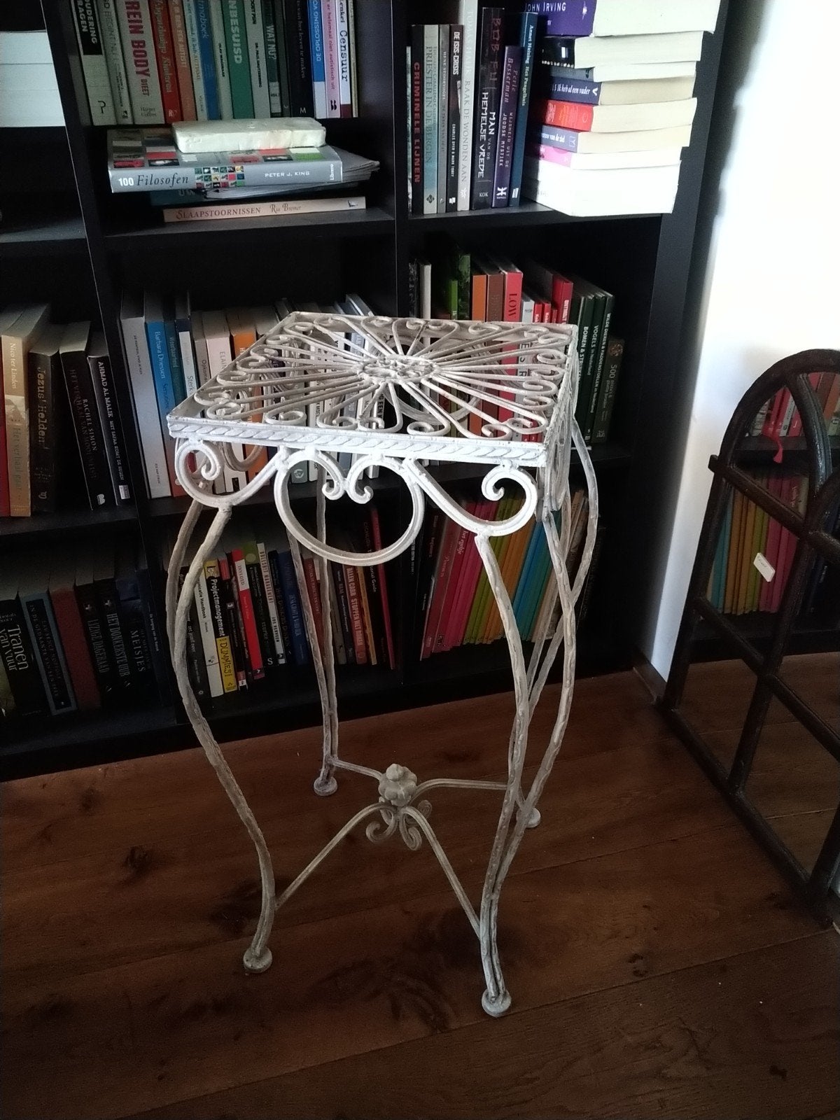 Antiek gietijzeren bijzet tafeltje 70 cm, Ophalen, Gebruikt, 50 tot 100 cm, Metaal