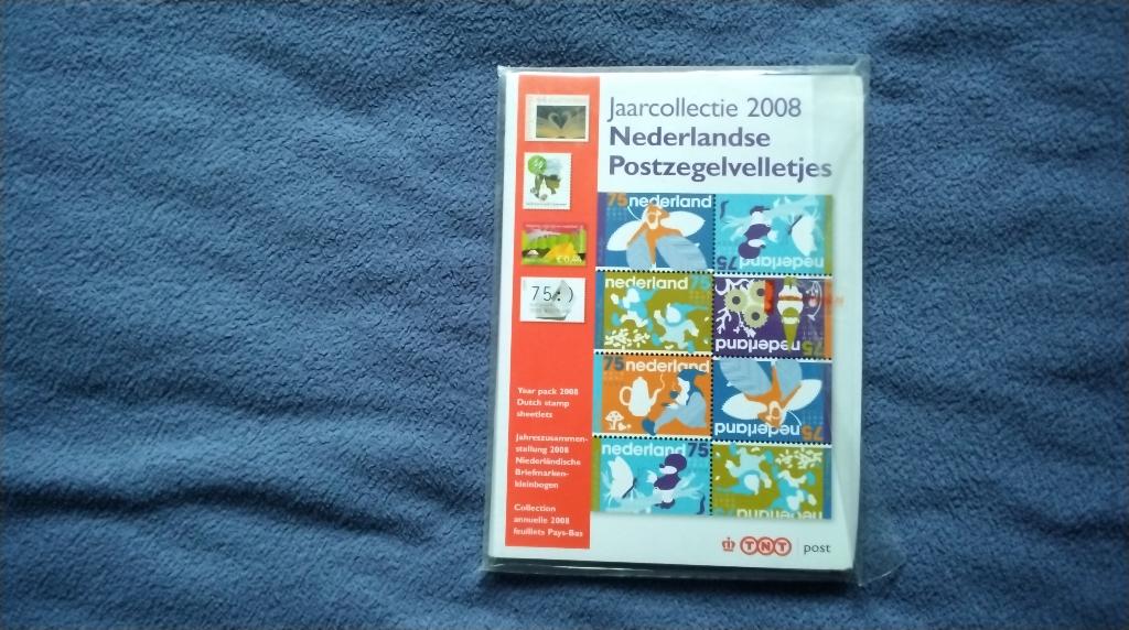 Jaarcollectie 2008 Nederlandse postzegelvelletjes MNH., Verzenden