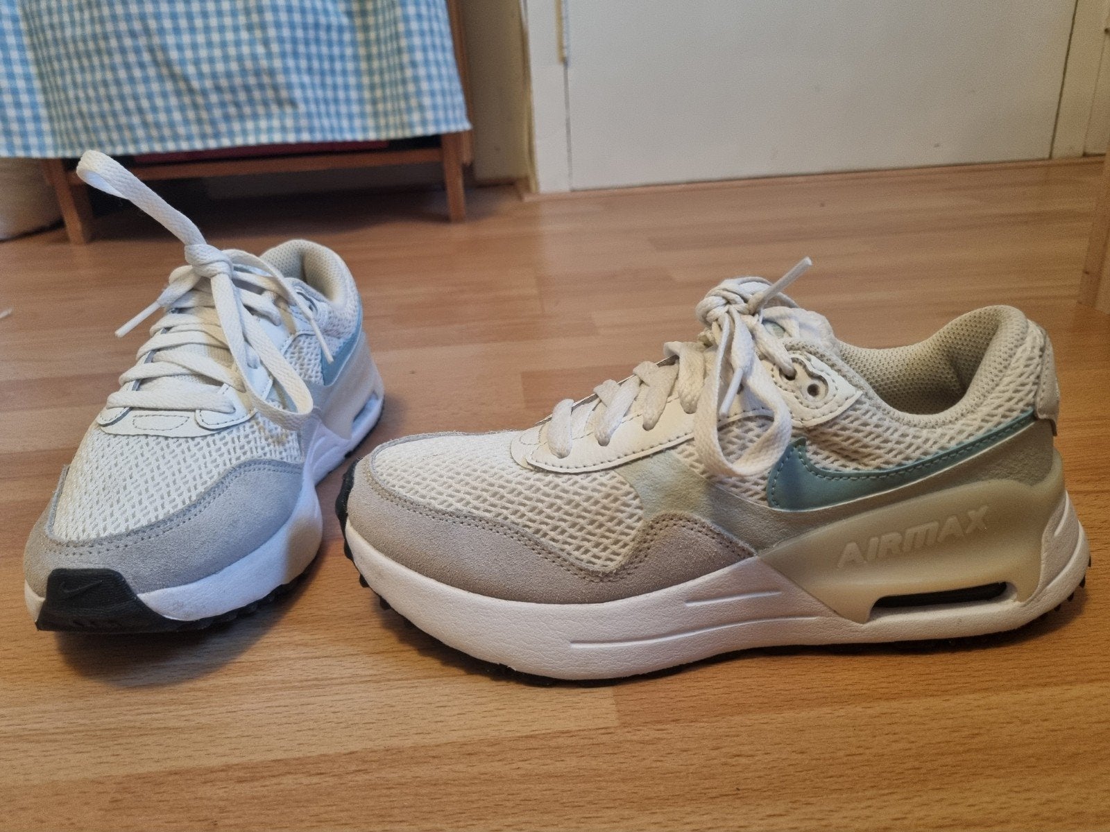 Nike Air Max sneakers - Maat 37 tot 37.5, Wit, Nike, Ophalen of Verzenden, Sneakers of Gympen