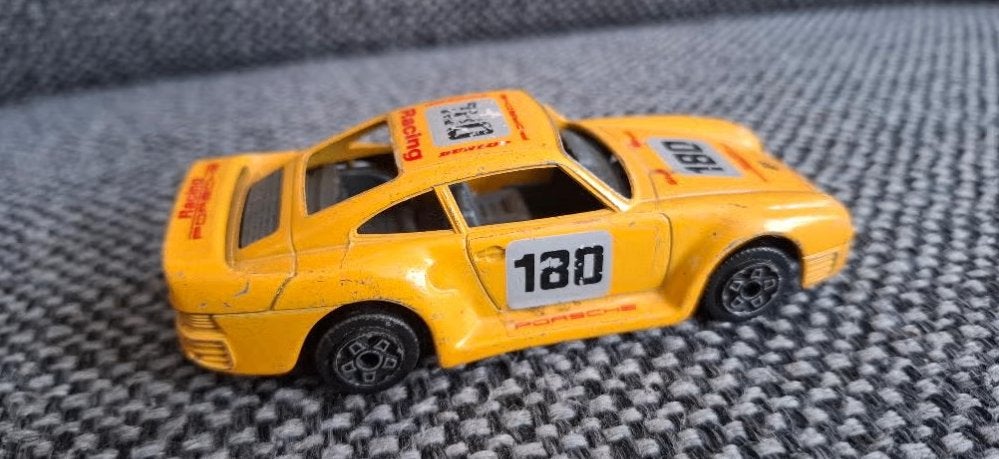 Durago porsche 959 schaal 1/43, Hobby en Vrije tijd, Ophalen of Verzenden, Groter dan 1:32, Auto, Overige merken