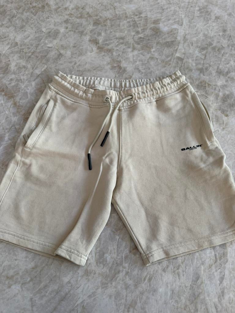 Korte broek beige Ballin Original Logo Short mt 164, Ophalen of Verzenden, Zo goed als nieuw, Jongen, Broek