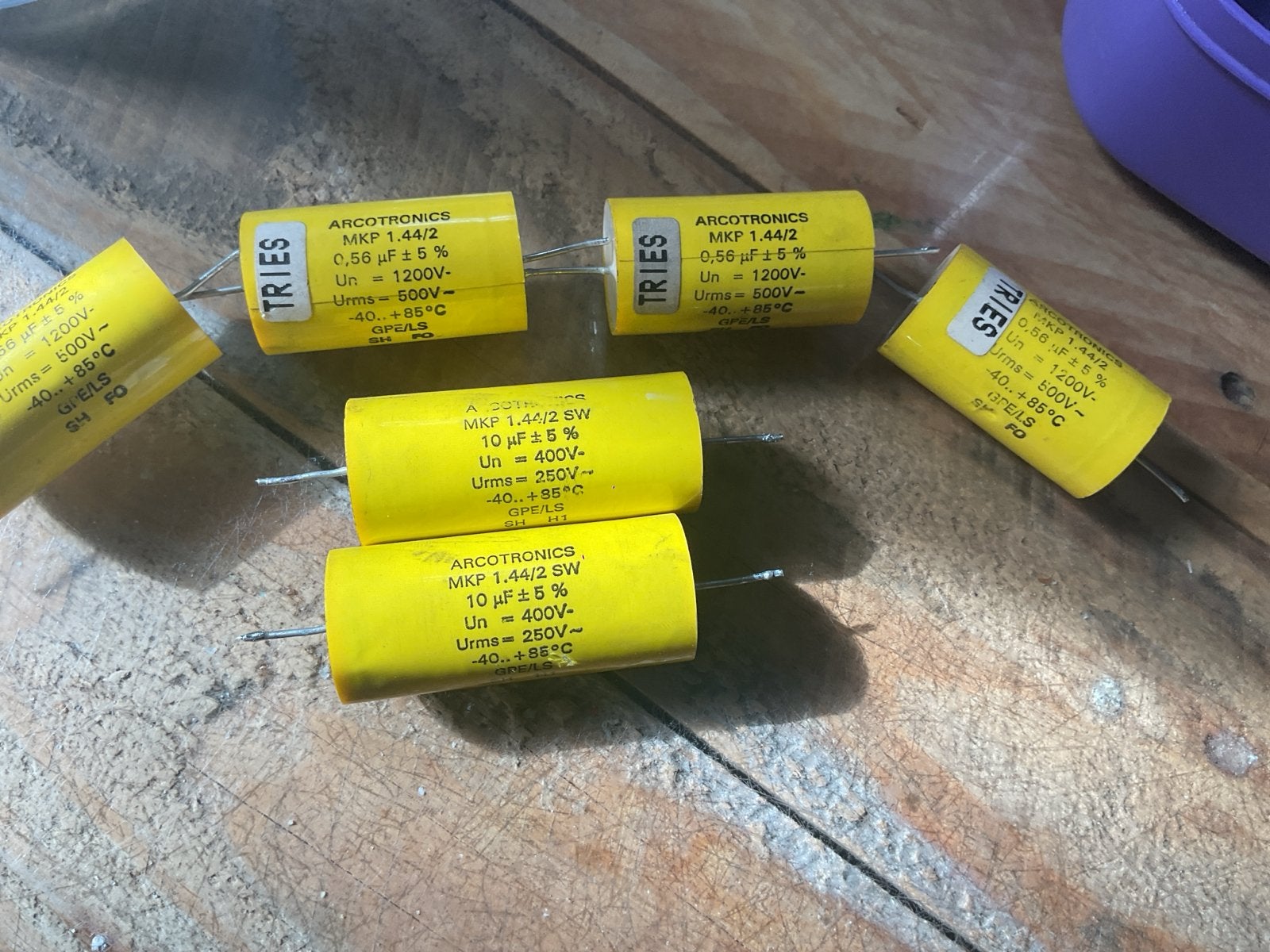 ARCOTRONICS MKP 1.44/2 Condensatoren (diverse waarden), Ophalen of Verzenden, Gebruikt