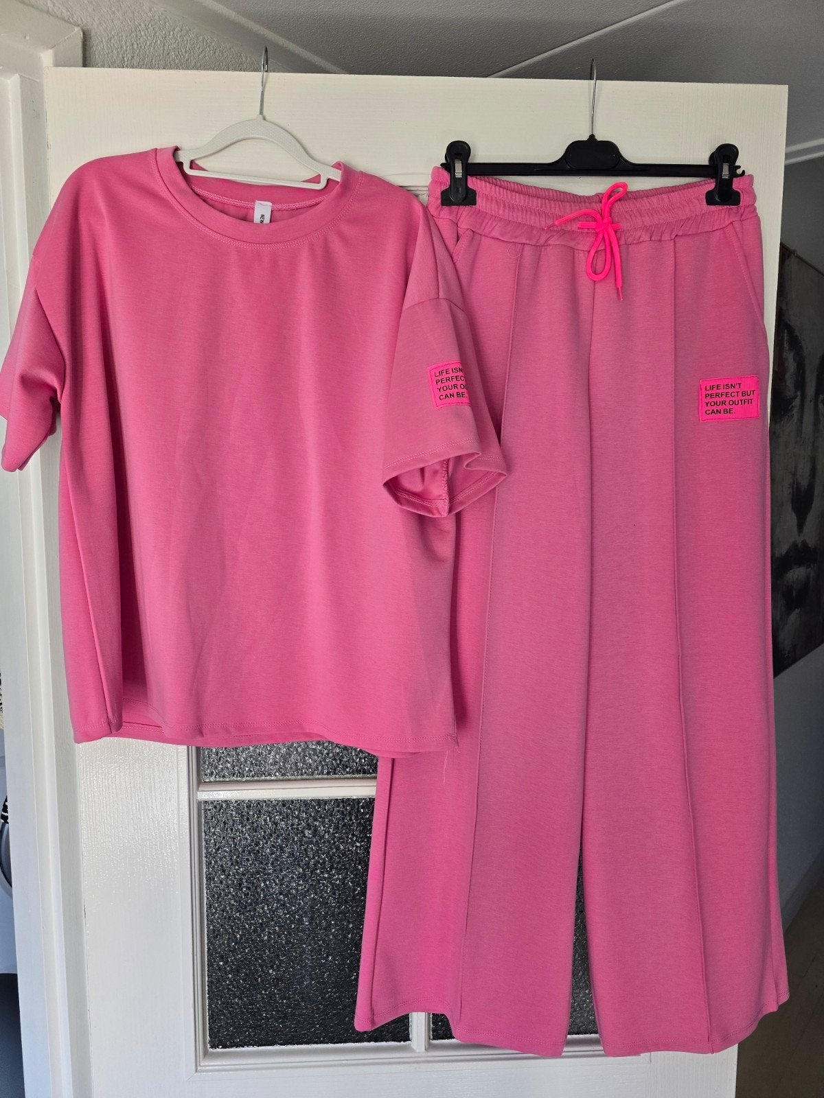 nieuw pak life isnt perfect donkerroze 38 40 42 44, Kleding | Dames, Ophalen of Verzenden, Nieuw, Maat 42/44 (L)
