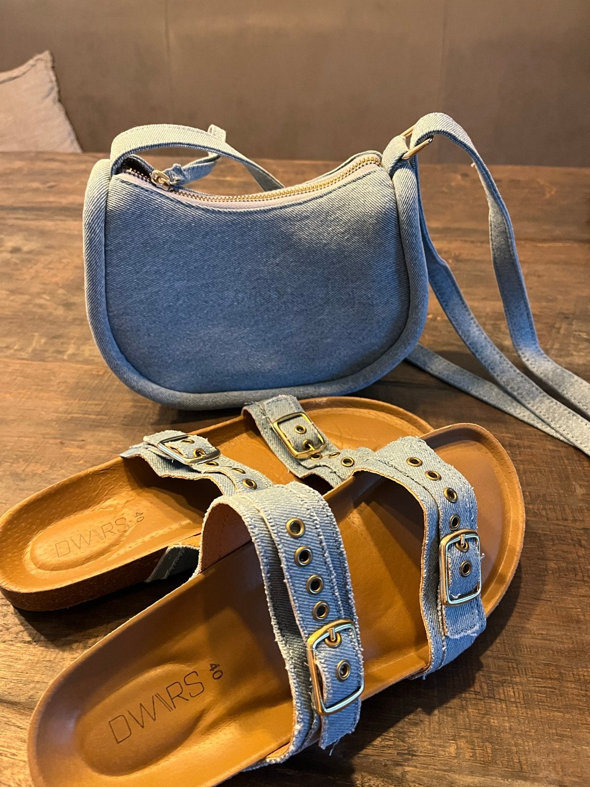 Nieuwe DWRS Slippers, muiltjes Jeans met Gouden Details, Ophalen of Verzenden, Nieuw, Blauw, Slippers
