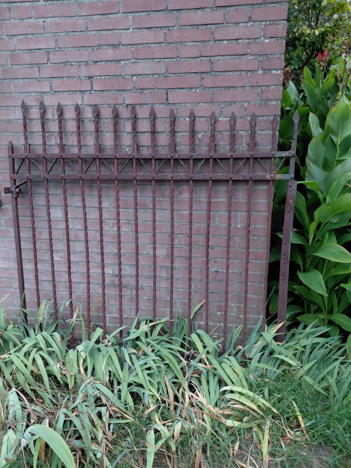 smeedijzer hekwerk, bevestigings platen voor poort, antiek, Ophalen, IJzer, Minder dan 3 meter