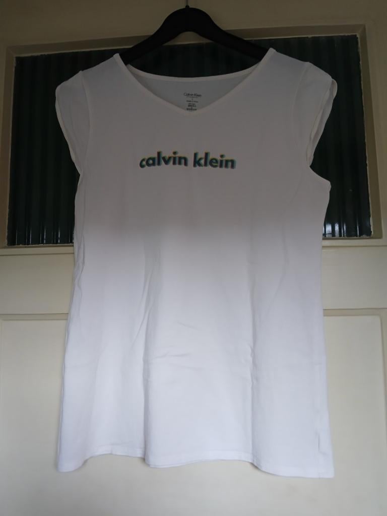 T shirt ecru maat l merk calvin klein, Kleding | Dames, T-shirts, Beige, Maat 42/44 (L), Ophalen of Verzenden, Zo goed als nieuw