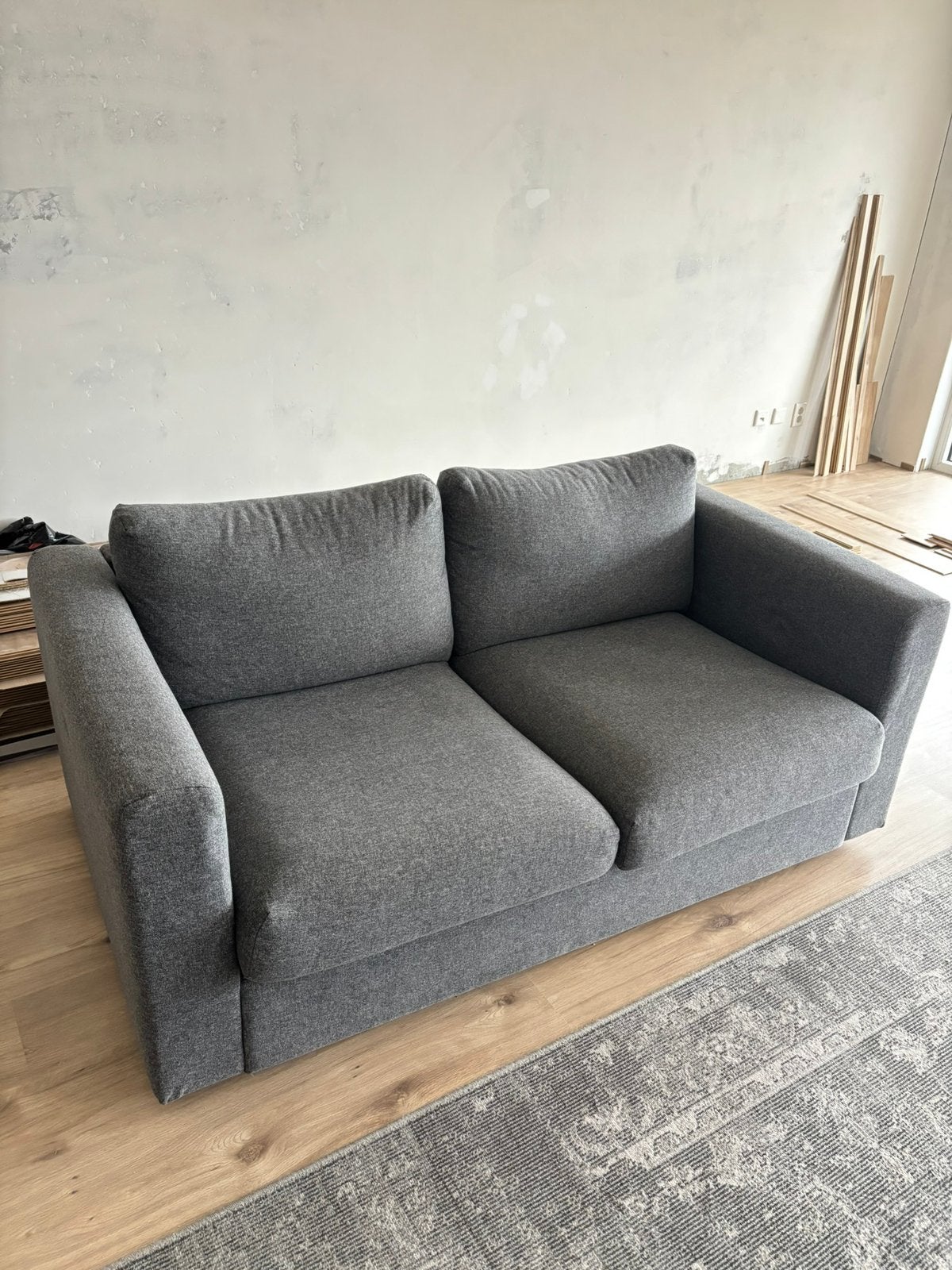 VIMLE 2 seat sofa Grey, Huis en Inrichting, Ophalen, Zo goed als nieuw, 75 tot 100 cm