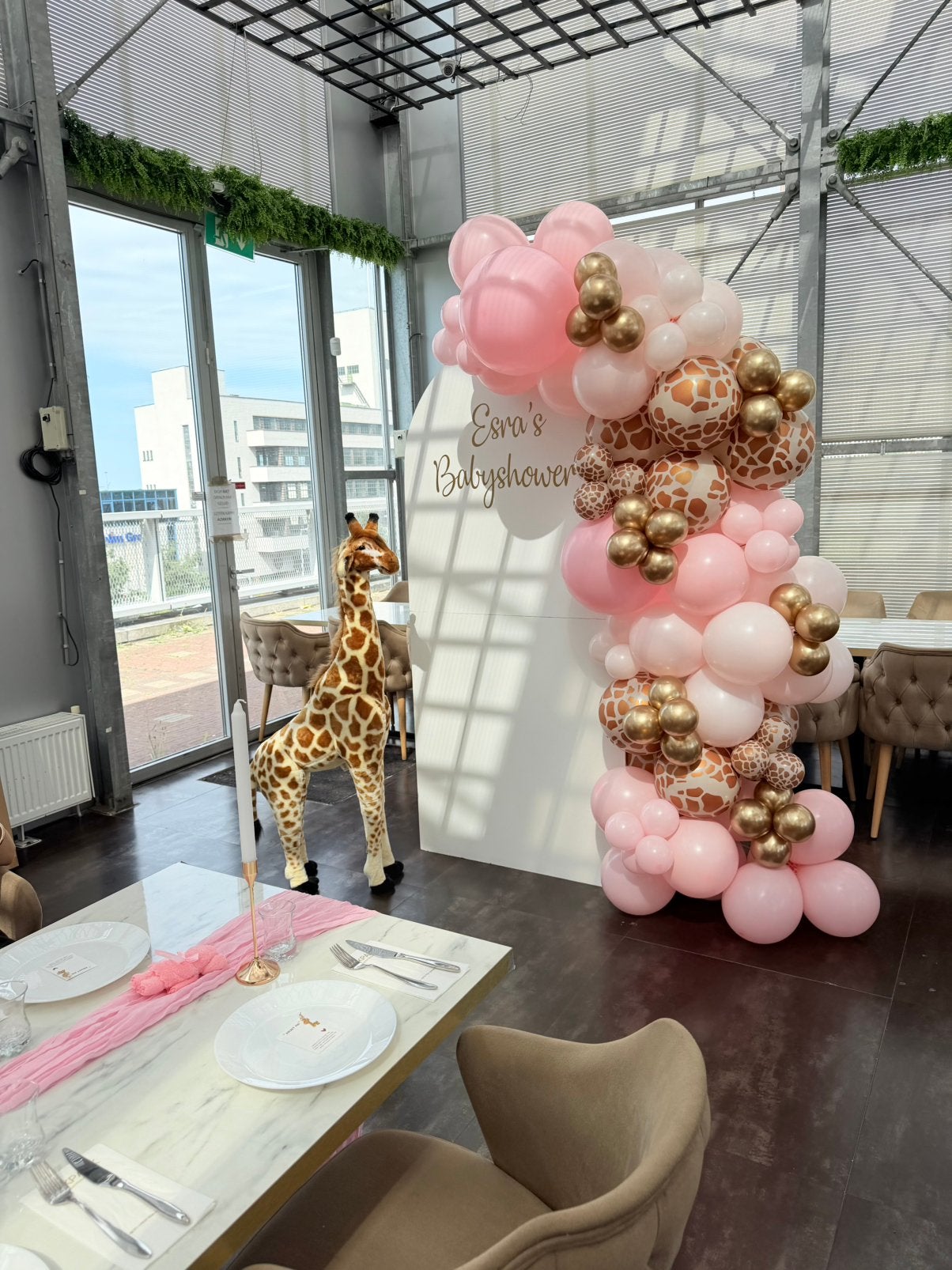 Babyshower backdrop TE HUUR, Ophalen, Zo goed als nieuw