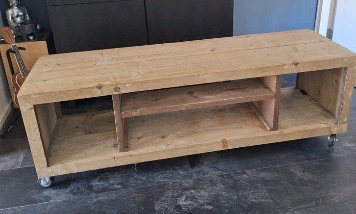 Steigerhouten TV meubel op wielen - Robuust en Praktisch, Ophalen, Gebruikt, 100 tot 150 cm, Minder dan 100 cm