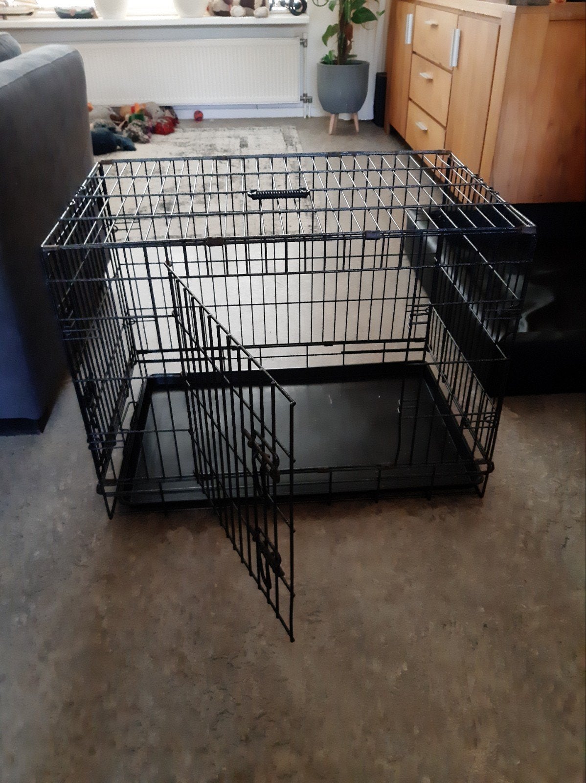 Honden bench    GRATIS AF TE HALEN maat 75 x 50 x 60, Ophalen, Gebruikt, Minder dan 65 cm, Hondenhok