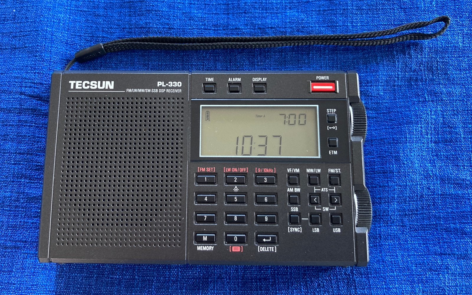 Tecsun PL-330 Wereldontvanger radio met SSB ontvangst, Audio, Tv en Foto, Radio's, Ophalen of Verzenden, Zo goed als nieuw, Wereldontvanger