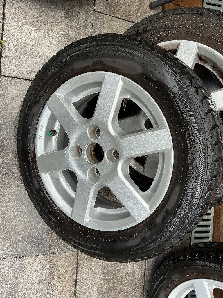 Hyundia Toyota, Suzuki, Kia en Mazda  winterbanden, Ophalen, Gebruikt, 15 inch, 175 mm