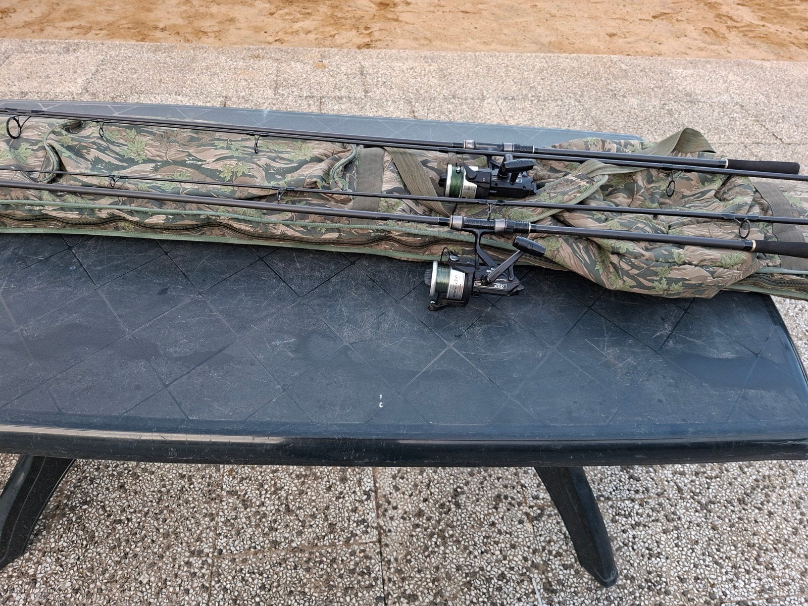 Compleet, foedraal, 2 Fox hengels, 2 Shimano molens, Ophalen, Zo goed als nieuw, Overige typen