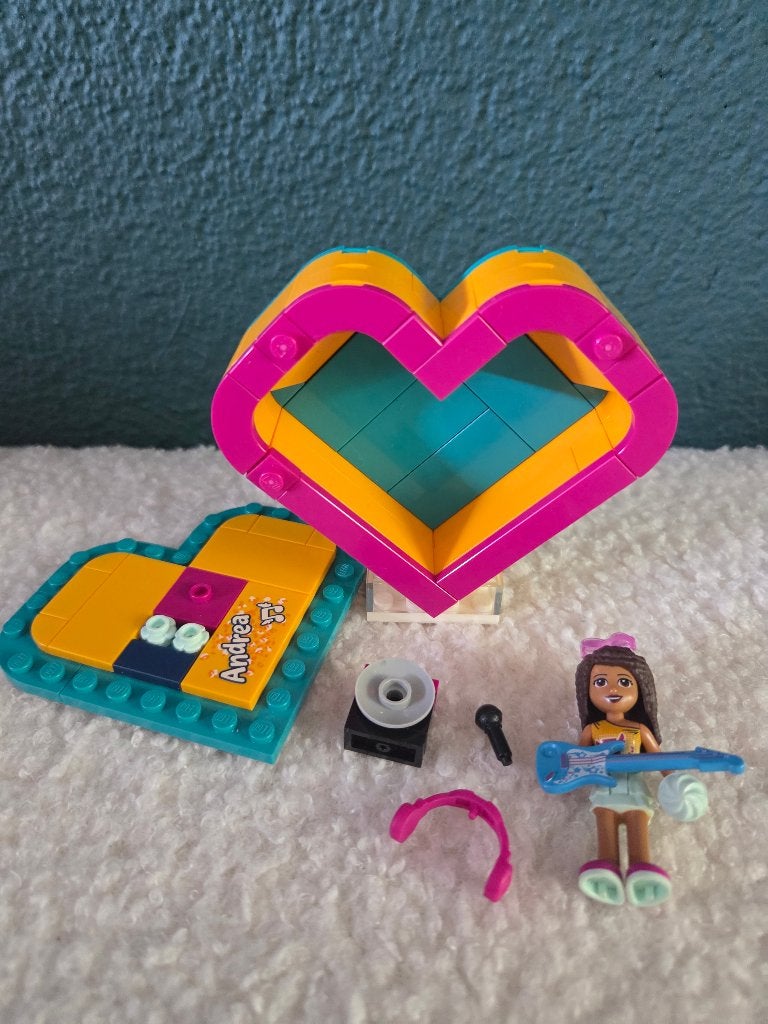Lego Friends 41354 Andrea's hartvormige doos - compleet, Lego, Friends, Ophalen of Verzenden, Zo goed als nieuw