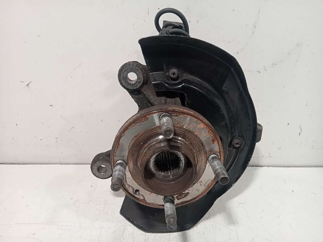 Wielnaaf links voor Opel Karl, Onderdelen@venauto.nl, Van der Ven Autorecycling B.V., Gebruikt, Ettenseweg 76, 4706 PB Roosendaal, The Netherlands