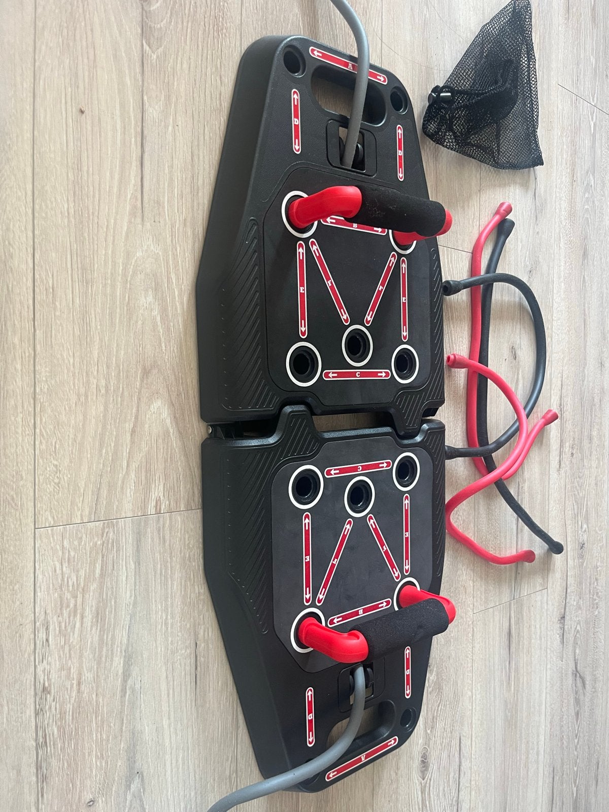 Taurus Push-up Board met Weerstandsbanden, Sport en Fitness, Fitnessmaterialen, Ophalen of Verzenden, Zo goed als nieuw, Armen