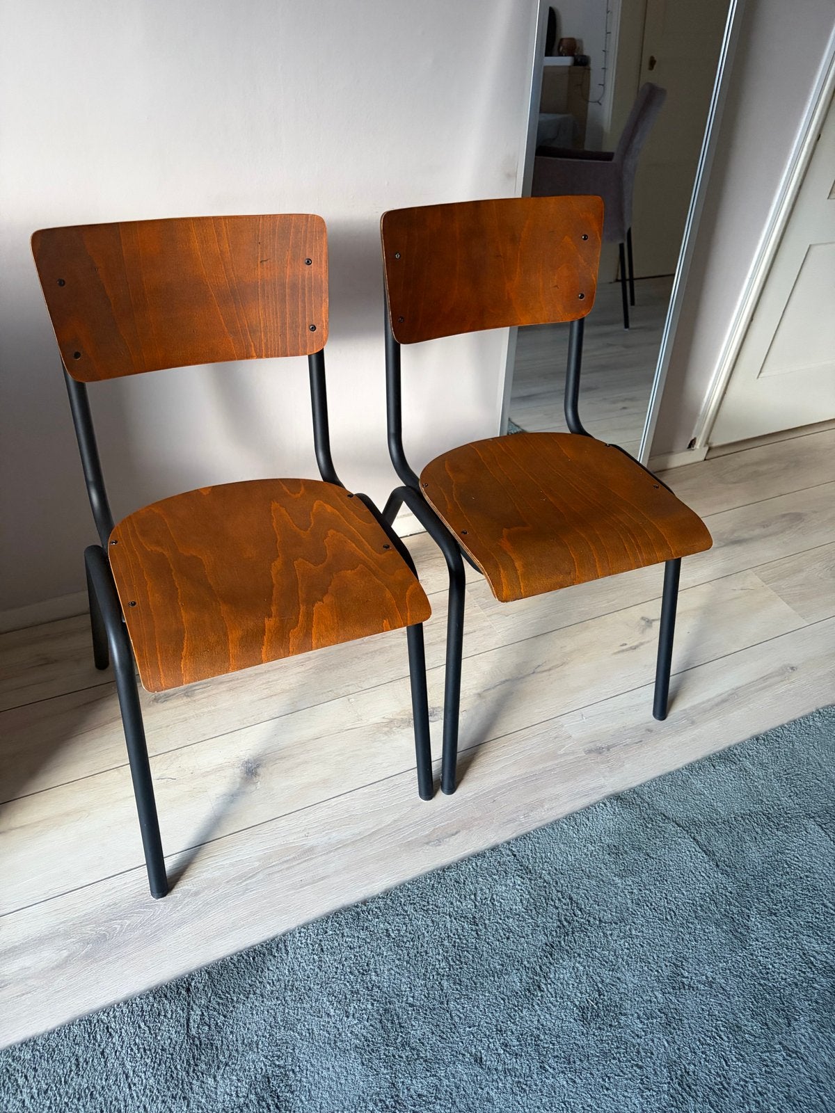 2x Eetkamerstoel Oscar - Leen Bakker, Huis en Inrichting, Stoelen, Ophalen, Gebruikt, Twee, Bruin