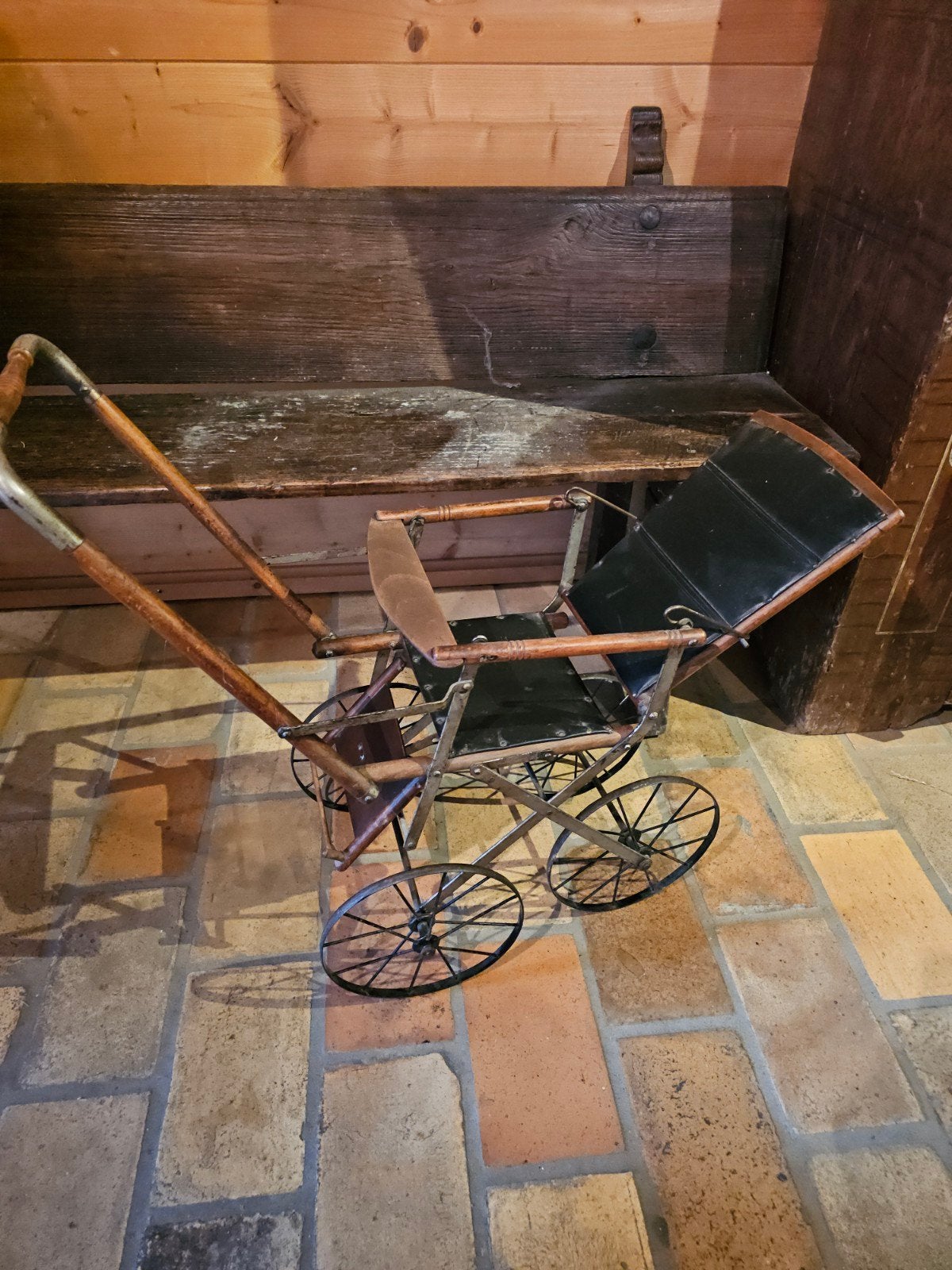 Antieke poppenwagen - Vintage kinderwagen, Ophalen