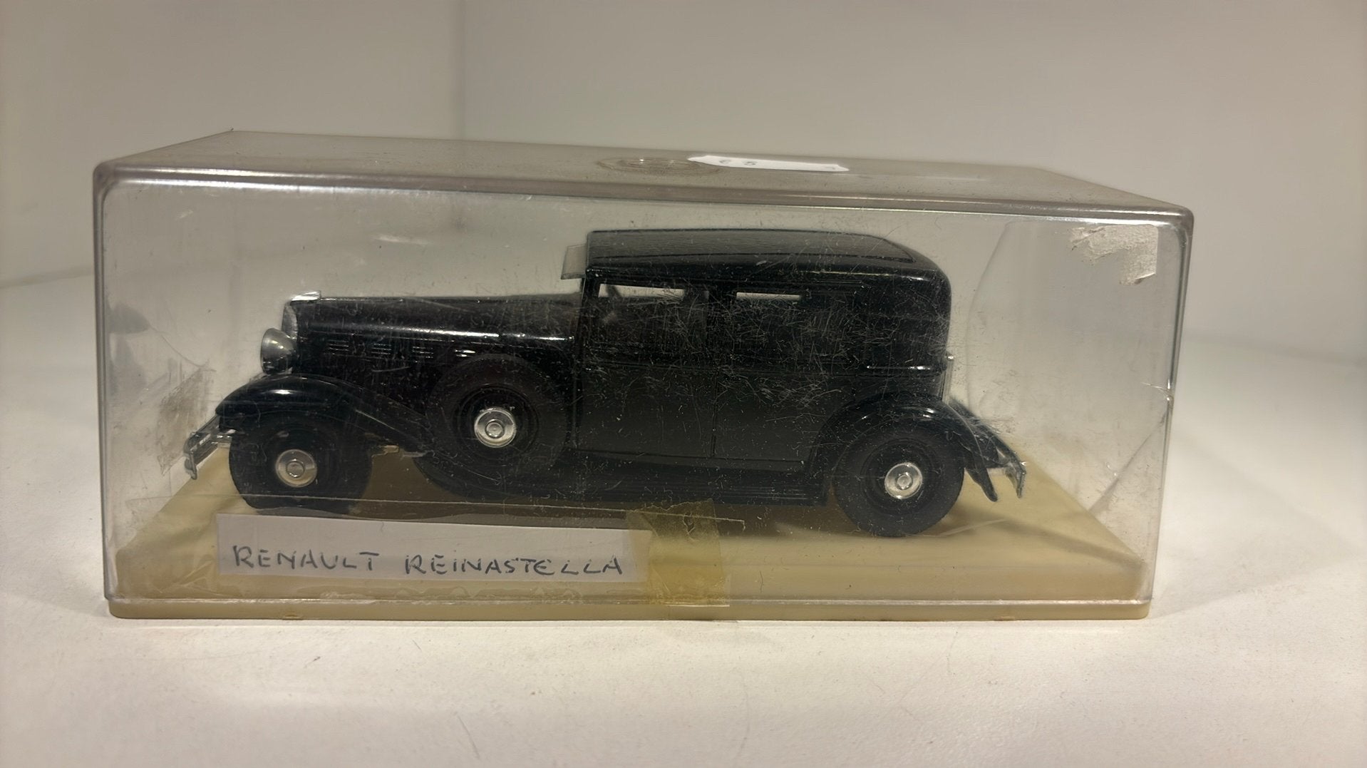 Renault reinastella solido 1.43, Auto, Solido, Ophalen of Verzenden, A