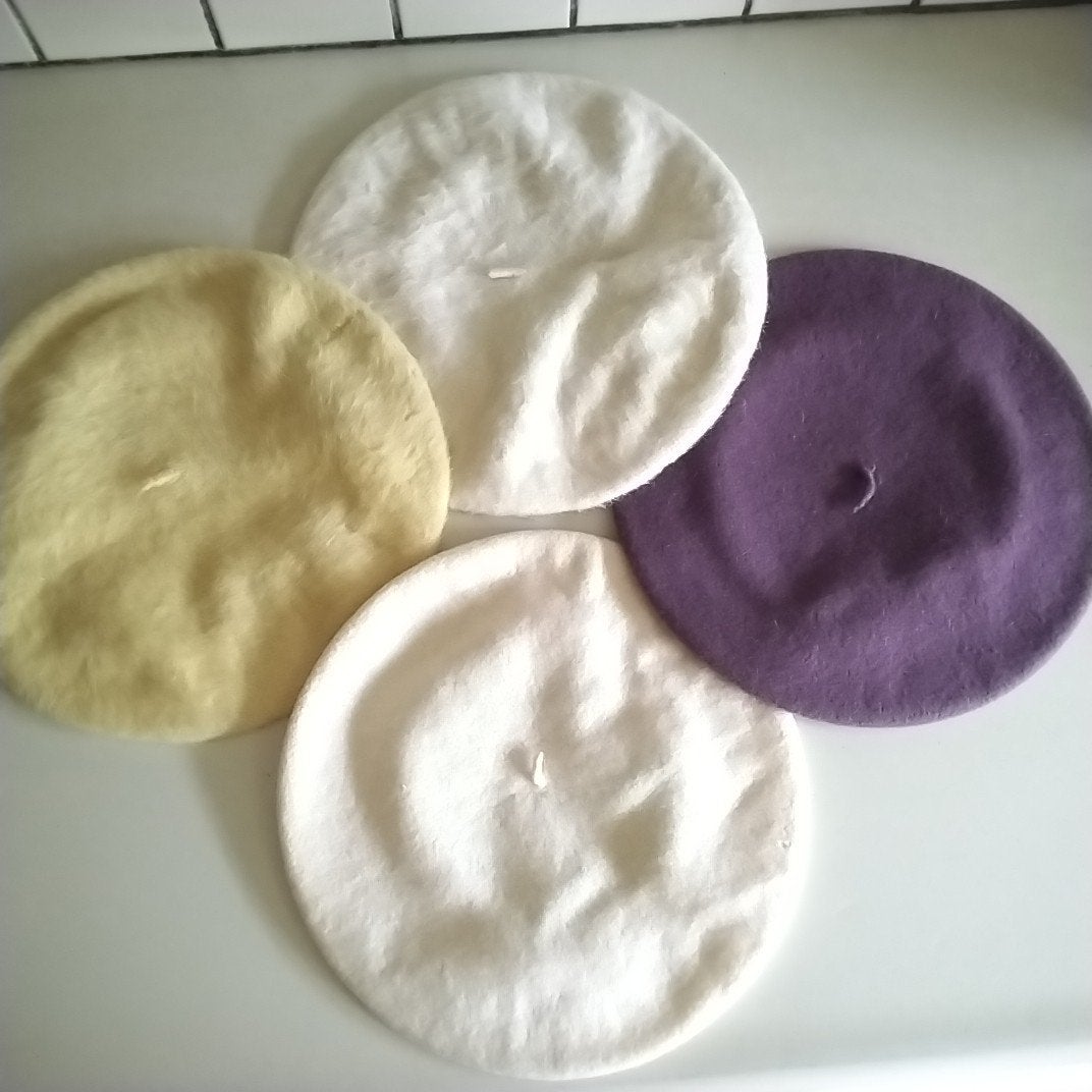 4 baretten, Ophalen of Verzenden, Zo goed als nieuw, One size fits all