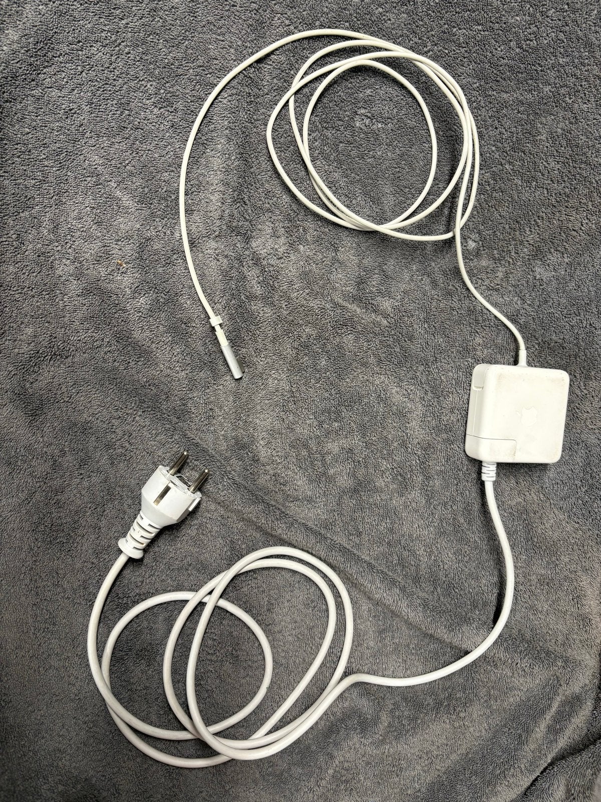 Apple MagSafe 1 Oplader 60W MacBook Pro/Air, Computers en Software, Ophalen of Verzenden, Gebruikt