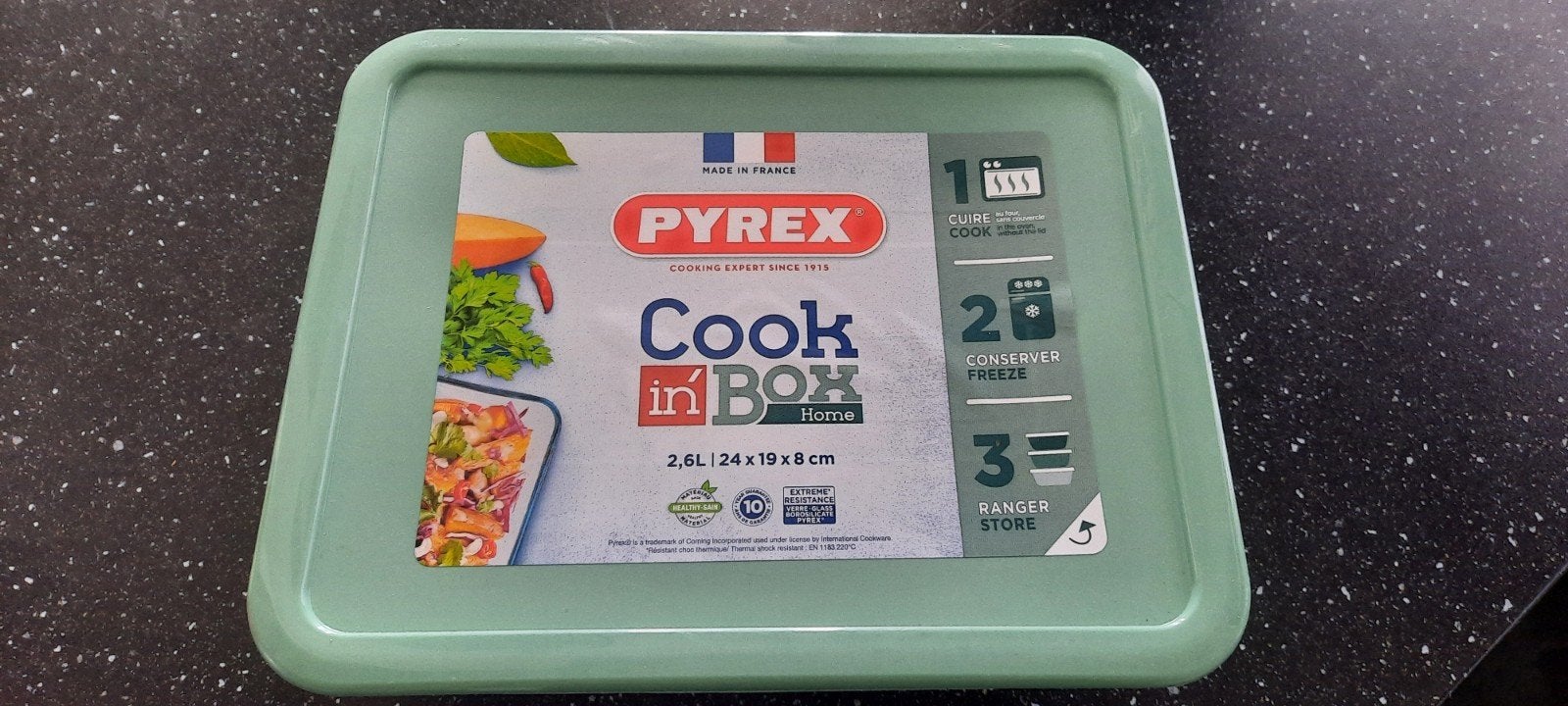 Nieuwe Pyrex Cook In Box - 2,6L Glazen Ovenschaal met Deksel, Verzenden, Nieuw, Overige merken, Groen