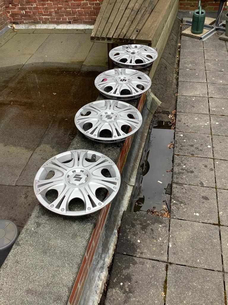 Wieldoppen 14 inch Suzuki Wagon R+ (ook andere modellen), Auto diversen, Ophalen of Verzenden, Gebruikt