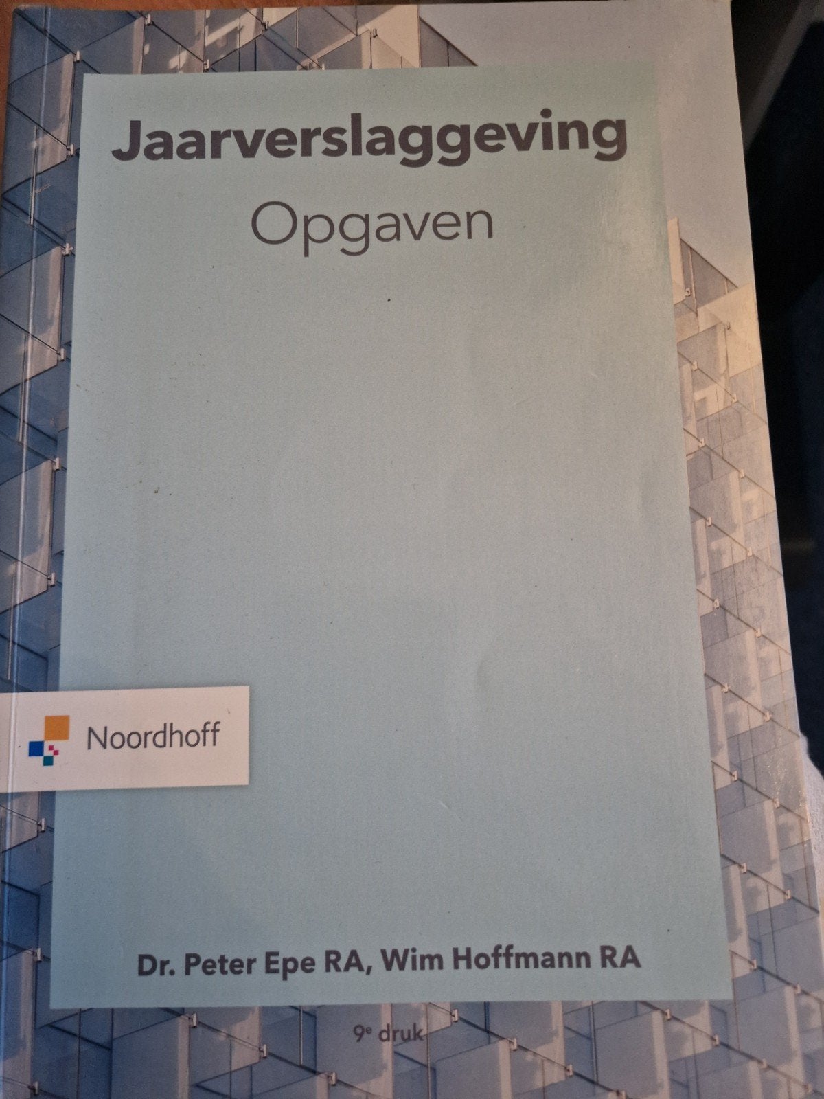 Peter Epe - Jaarverslaggeving opgaven, Boeken, Schoolboeken, Zo goed als nieuw, Economie, Overige niveaus, Ophalen of Verzenden