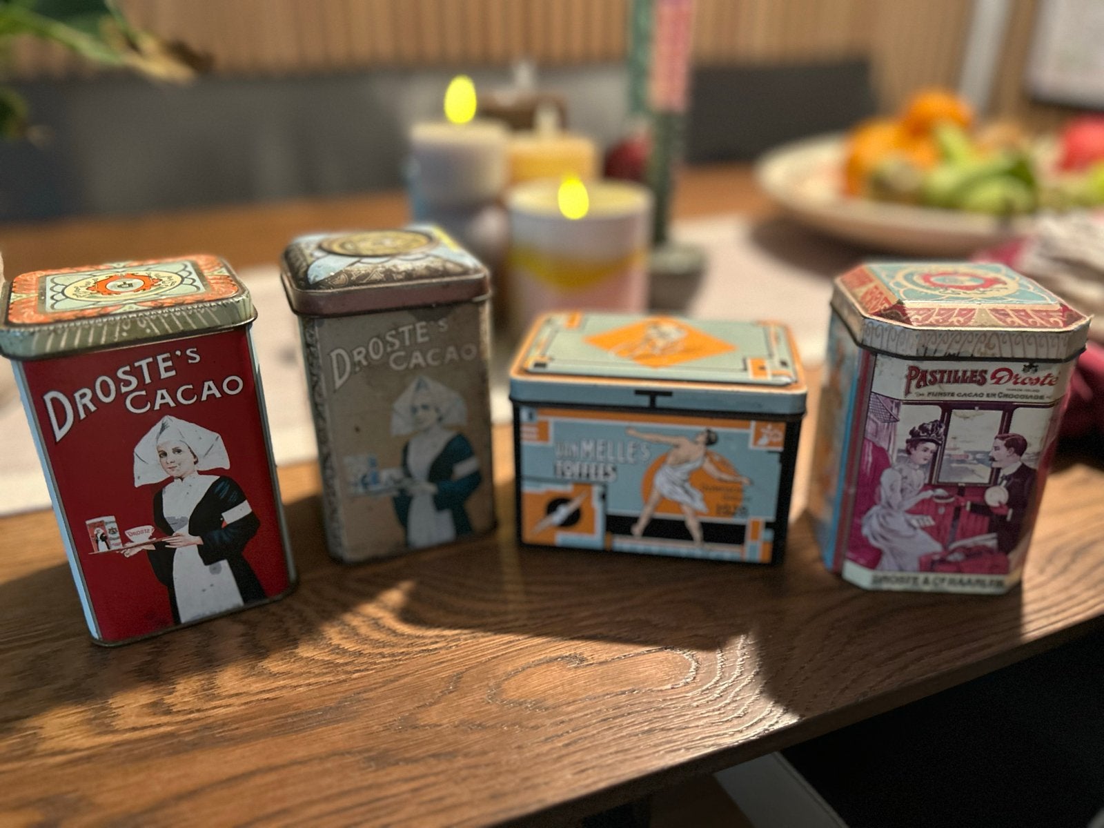 Set van 4 Vintage Blikken: Droste, Van Nelle, Pastilles, Verzamelen, Ophalen of Verzenden, Gebruikt, Overige, Droste