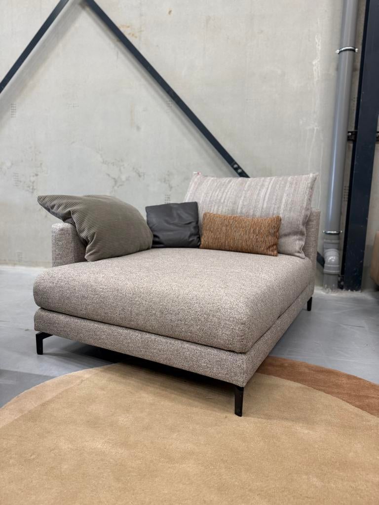 Nieuw Rolf Benz Nuvola Bank Element Stof chaise Longue, Huis en Inrichting, Banken | Sofa's en Chaises Longues, Leolux Harvink Jori Cor Design on Stock Eyye Montis