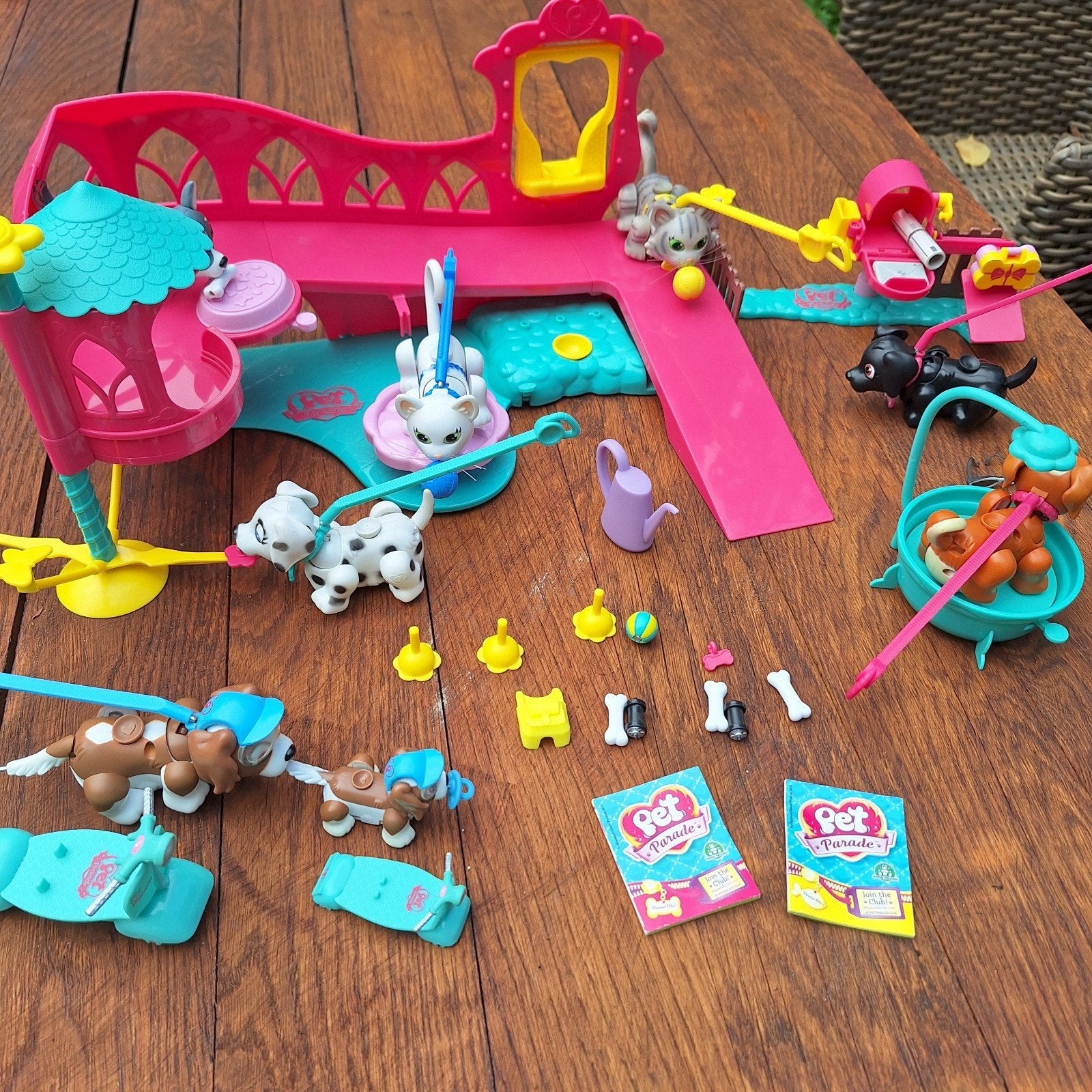 Pet Parade Speelset met Extra Dieren en Accessoires, Ophalen of Verzenden, Zo goed als nieuw