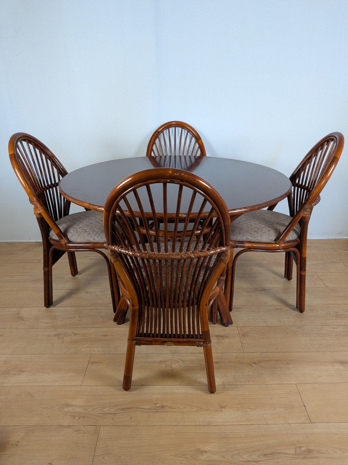 Roberti Rattan Italy Design Eethoek/ Ronde Tafel met stoelen, Overige materialen, Ophalen of Verzenden, Zo goed als nieuw, Robert Rattan