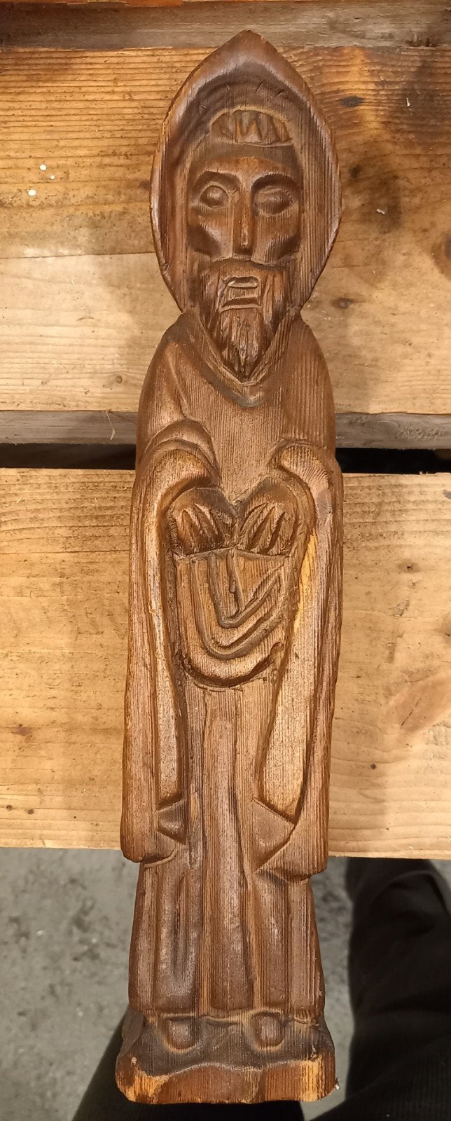 Houten Beeld van Monnik of Heilige - Handgesneden, Antiek en Kunst, Kunst | Beelden en Houtsnijwerken, Ophalen of Verzenden, Handgemaakt