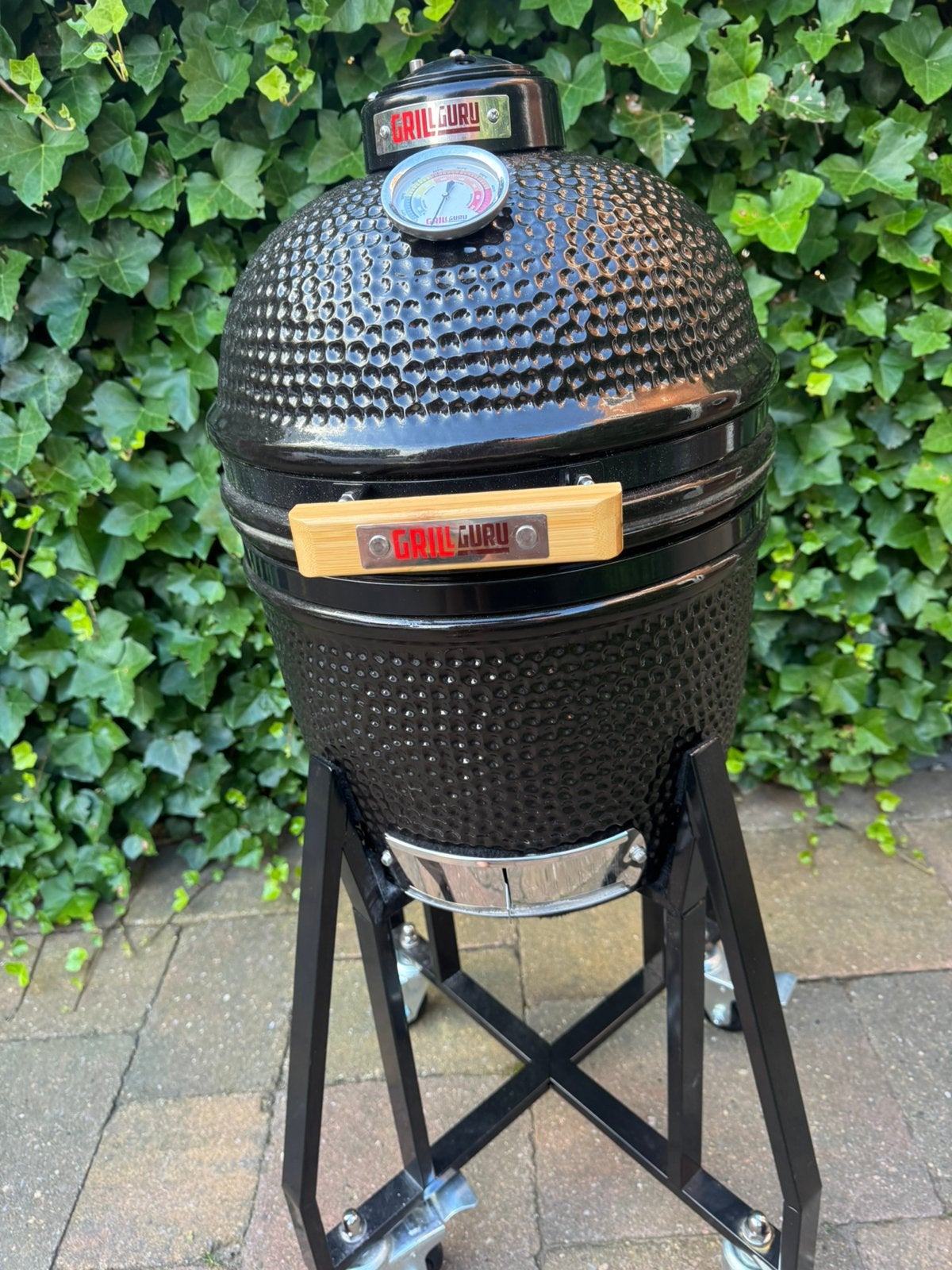Kamado van Grill Guru Compact ZGAN incl One minute lighter, Ophalen, Zo goed als nieuw, Met accessoires