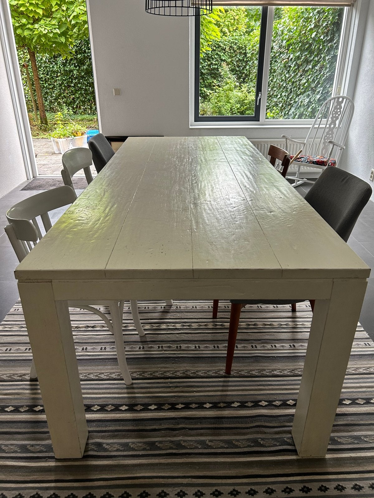 Grote eettafel, wit geverfd, massief hout (eiken), Huis en Inrichting, Tafels | Eettafels, Ophalen, Gebruikt, 200 cm of meer, 50 tot 100 cm