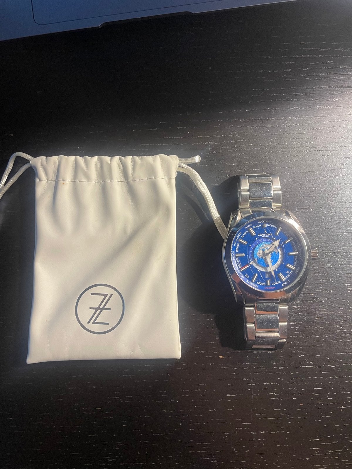 Jacob Zech Worldtimer Horloge - Stijlvol en Functioneel, Sieraden, Tassen en Uiterlijk, Ophalen of Verzenden, Staal, Polshorloge