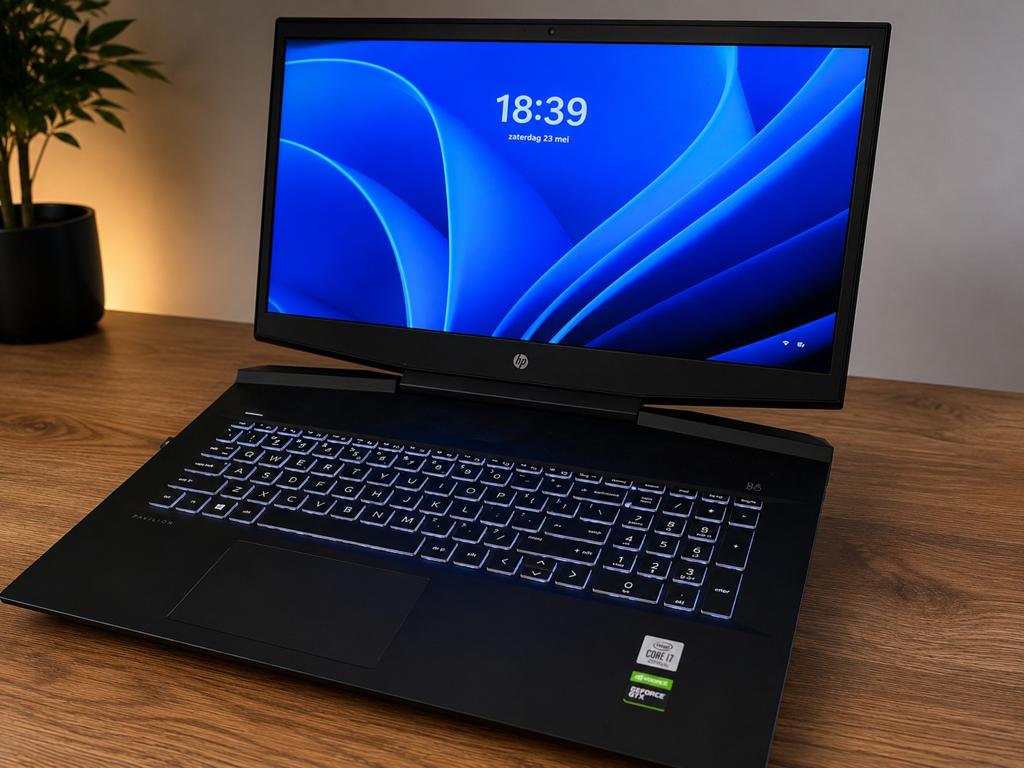HP Pavilion 17,3” | i7 | GTX 1650 Ti | 16GB | 1.1TB, Computers en Software, 1,14 TB, Gebruikt, Met videokaart, 2 tot 3 Ghz