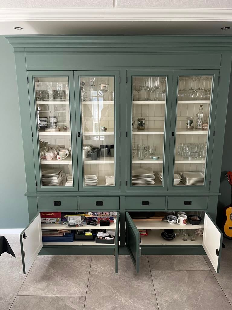 Buffetkast groen (merk Goossens), Huis en Inrichting, Kasten | Buffetkasten, Ophalen, Gebruikt, 200 cm of meer, Met lade(s)