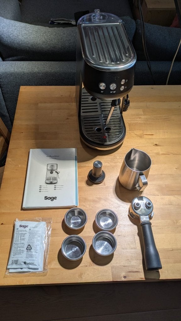 Sage the Bambino, Witgoed en Apparatuur, Koffiezetapparaten, Ophalen, Espresso apparaat, Gemalen koffie, Zo goed als nieuw