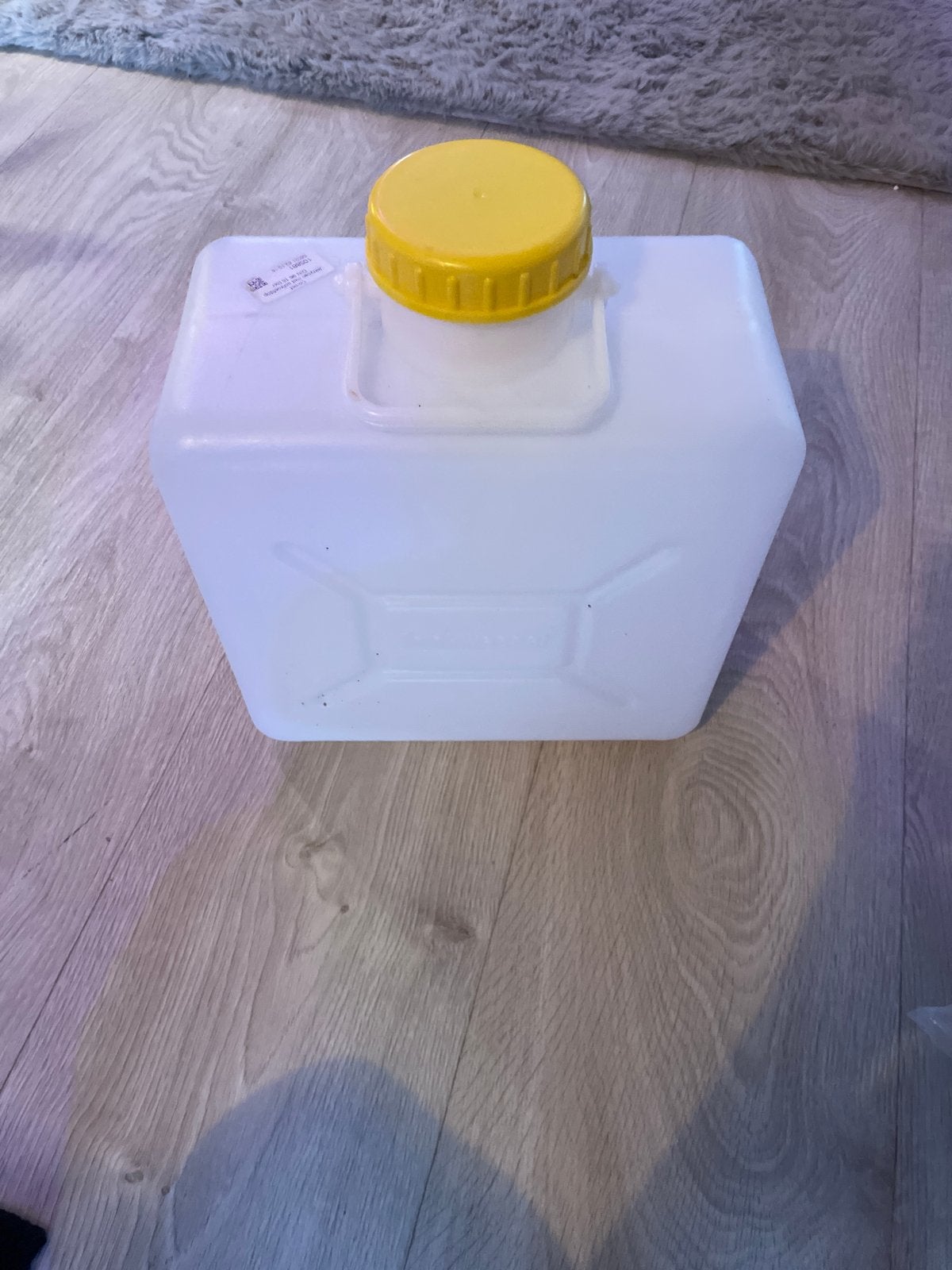 Waterkan / Jerrycan met gele dop, Ophalen, Gebruikt