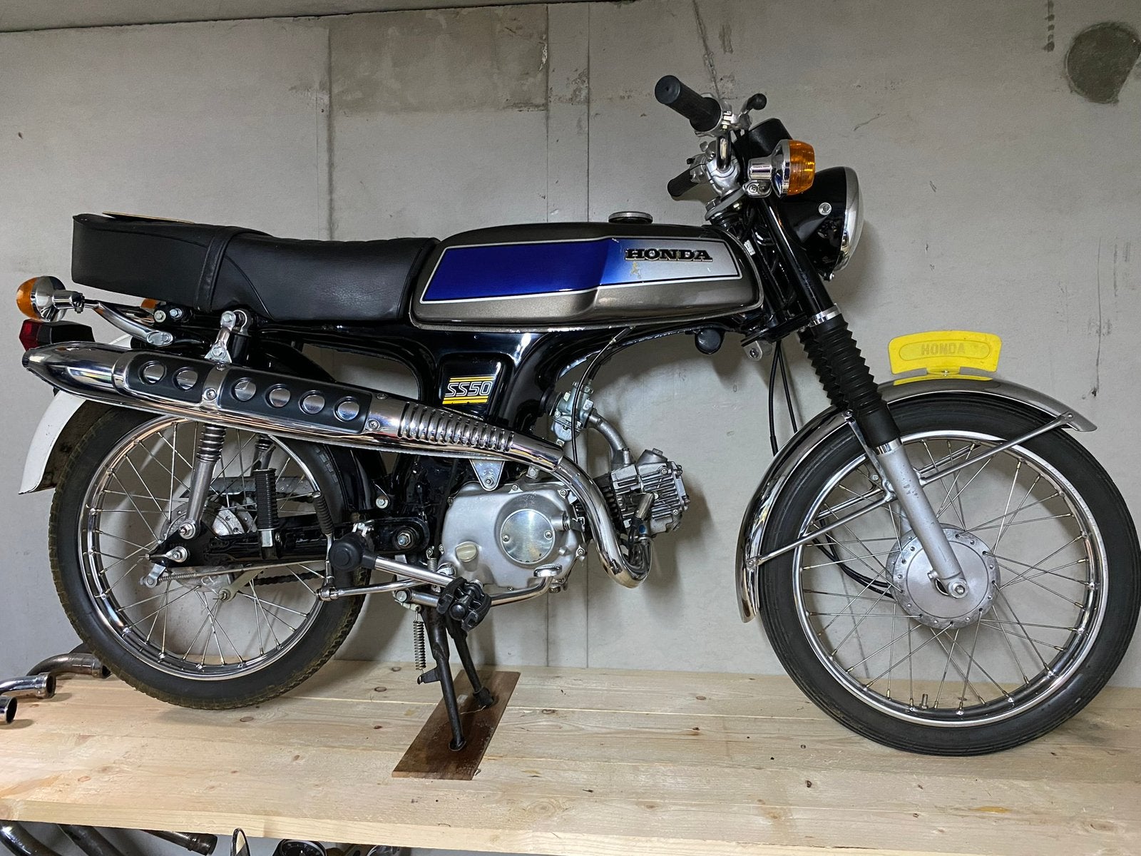 Honda ss50 k3 100% origineel met 6000 km, Fietsen en Brommers, Ophalen, Zo goed als nieuw, Overige modellen
