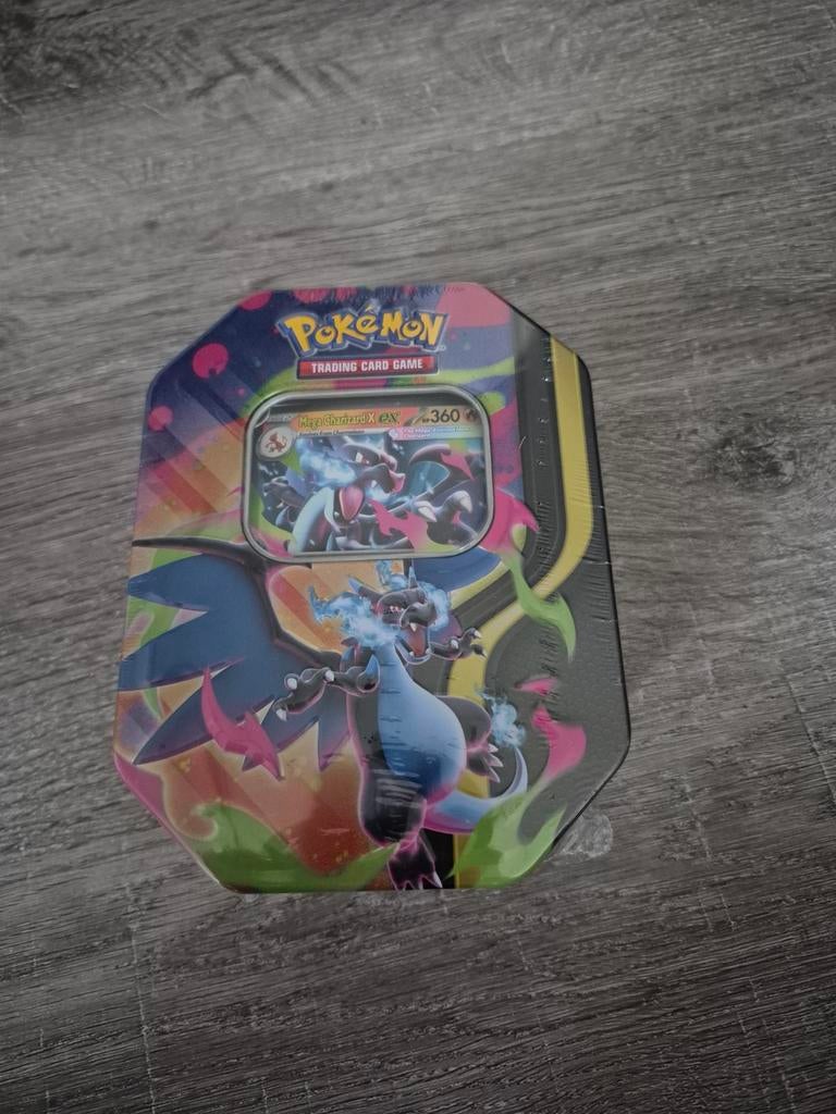 MEGA CHARIZARD X EX TIN | POKEMON, Ophalen of Verzenden, Mega, Losse flippo's