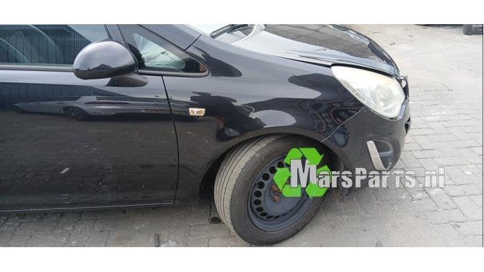 Scherm rechts-voor van een Opel Corsa, Gebruikt, -, -, Opel