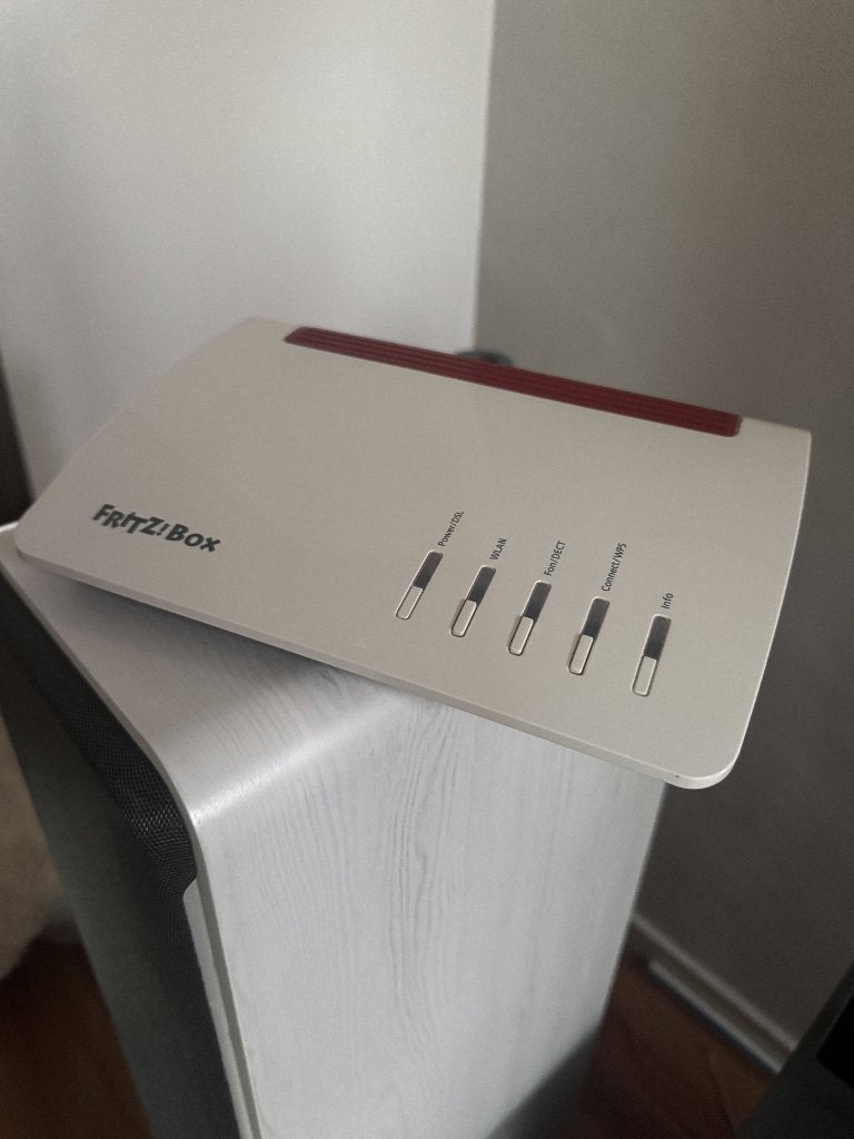 FRITZ!Box 7590 Router, Computers en Software, Routers en Modems, Ophalen of Verzenden, Gebruikt, Router met modem, Fritzbox