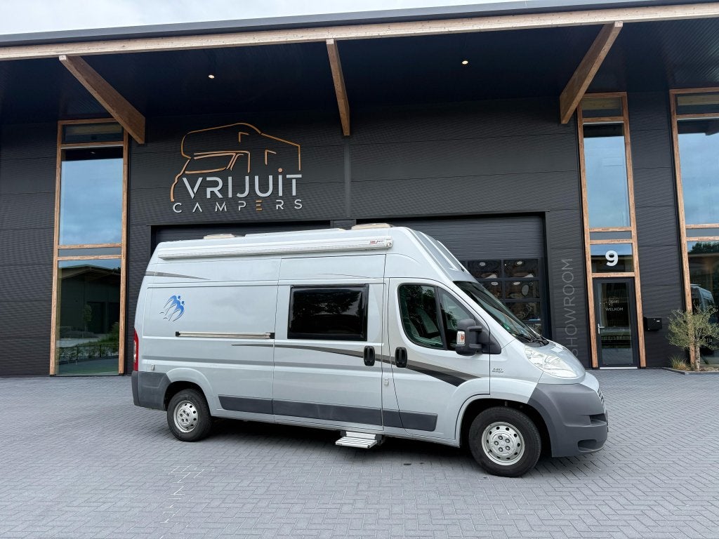 Knaus bus camper met 4 slaap plekken bj 2012! Top indeling!, Caravans en Kamperen, Ringverwarming, Fiat, Airbags, 6 tot 7 meter