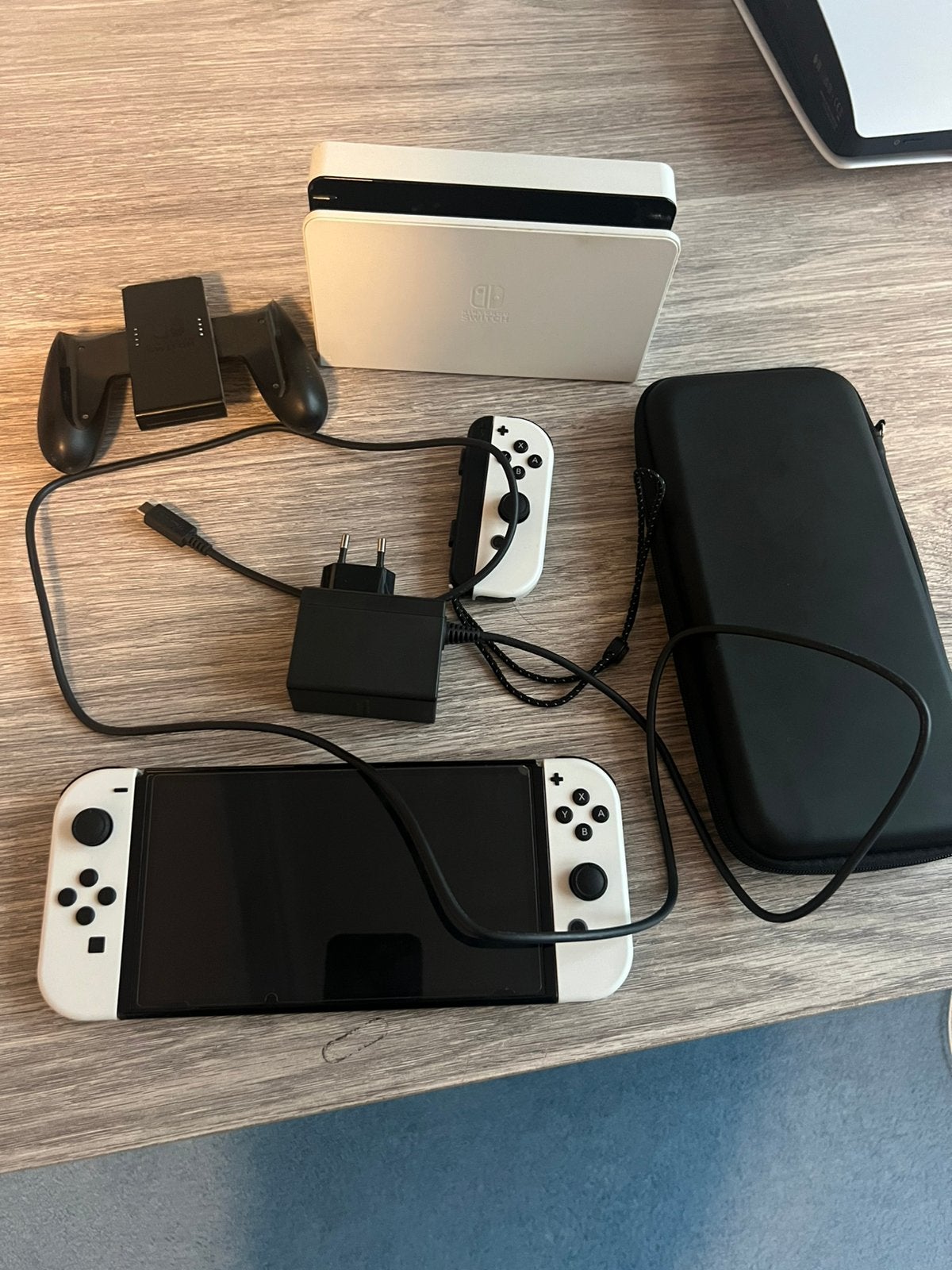Nintendo Switch OLED Wit – Picofly / Hekate 256gb sd card, Ophalen, Zo goed als nieuw, Met 3 controllers of meer, Switch OLED