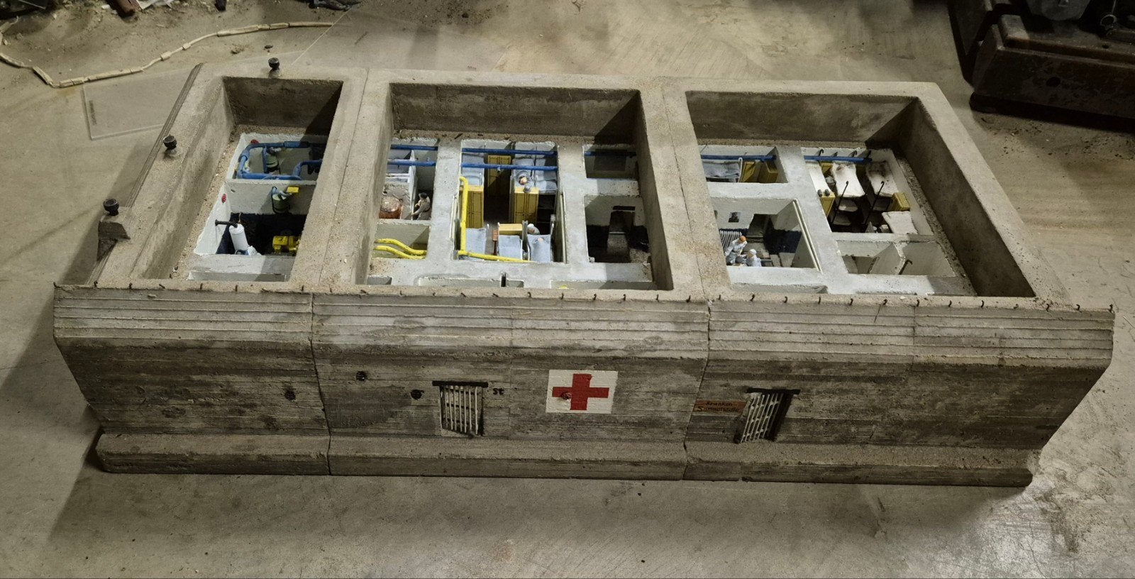 Betonnen Modelbunker Regelbau 118 - Schaal 1/30, Ophalen, Zo goed als nieuw, Groter dan 1:32