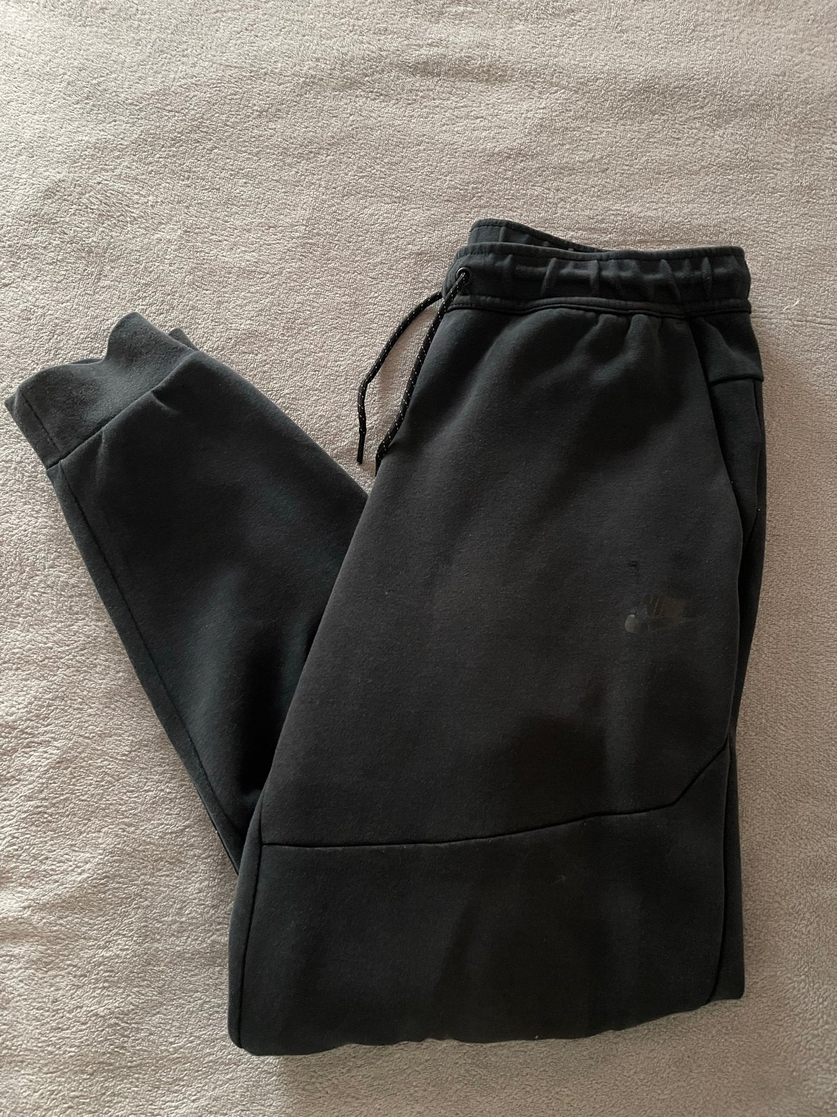 Nike Tech Fleece Joggingbroek Zwart Maat L, Kleding | Heren, Broeken en Pantalons, Maat 52/54 (L), Zwart, Nike, Ophalen of Verzenden