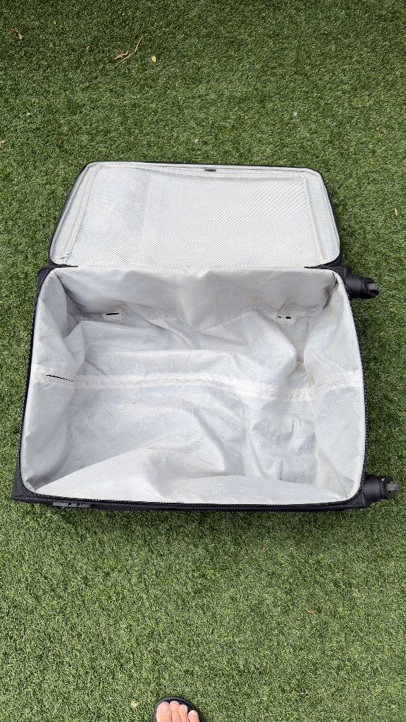 Set van 2 koffers - Samsonite rode  koffer + zwarte trolley, Gebruikt, Hard kunststof, 45 tot 55 cm, Ophalen of Verzenden